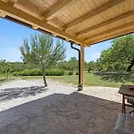 Slavka * Skradin