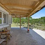 Slavka Holiday home Skradin