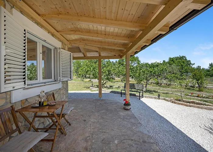 Slavka Holiday home Skradin